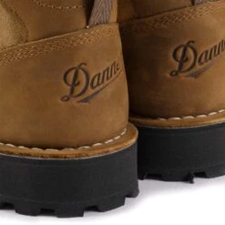 Danner Boots Cascade Crest - Brown And Rhodo -Stuarts Fashion Store danner boots cascade crest brown and rhodo p60832 897016 image