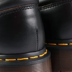 Dr. Martens 8053 Vintage Smooth - Black -Stuarts Fashion Store dr martens 8053 vintage smooth black p60984 904085 image