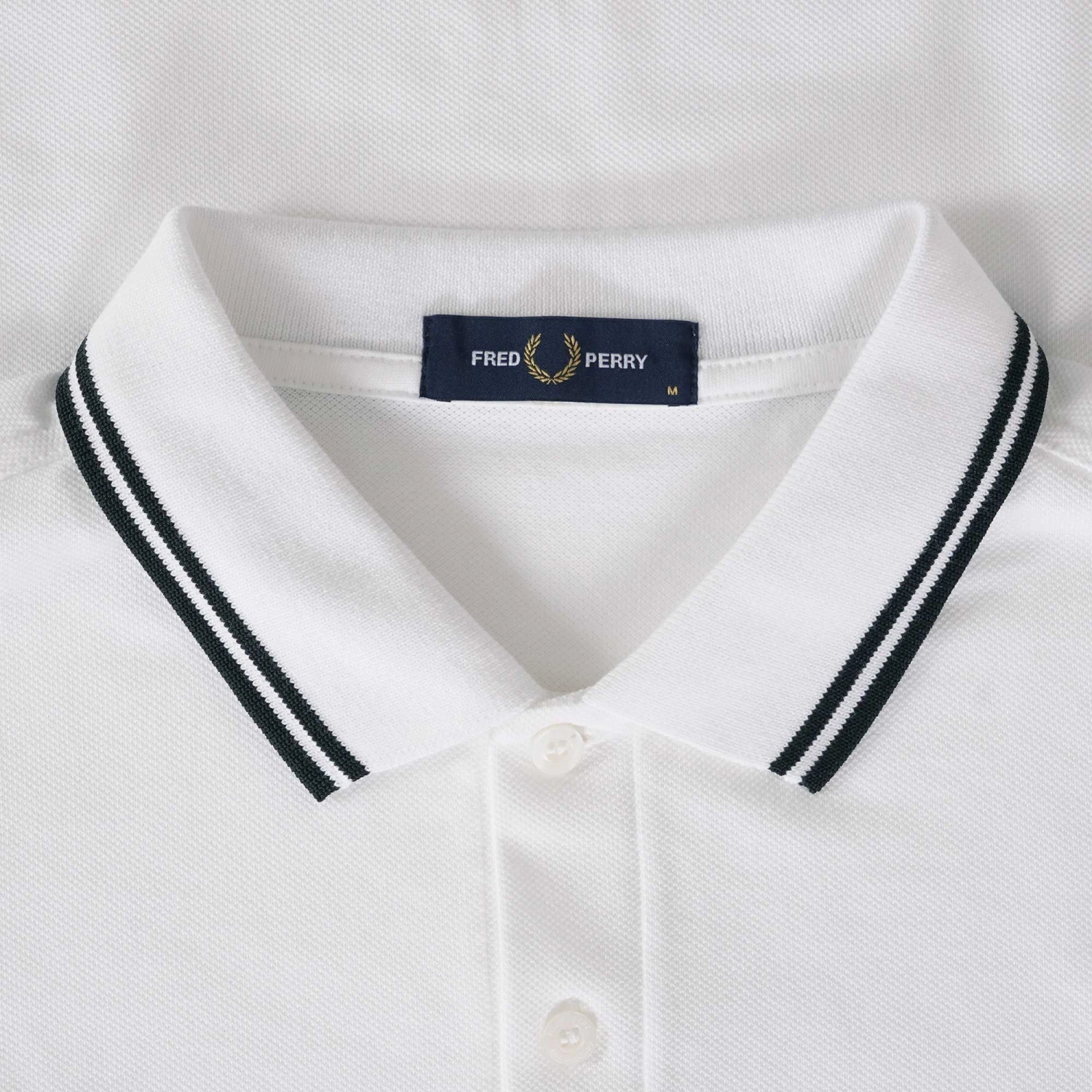 Fred Perry M3600 Twin Tipped Polo Shirt - White 2 Fred Perry M3600 Twin Tipped Polo Shirt - White - Image 2