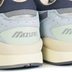 Mizuno Sky Medal Sports Style - Greystone -Stuarts Fashion Store mizuno sky medal sports style greystone p58146 844979 image