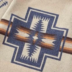 Pendleton Woolen Mills Crewneck Wool Pullover - Ivory 7 Pendleton Woolen Mills Crewneck Wool Pullover - Ivory -Stuarts Fashion Store pendleton woolen mills crewneck wool pullover ivory p61114 906918 image