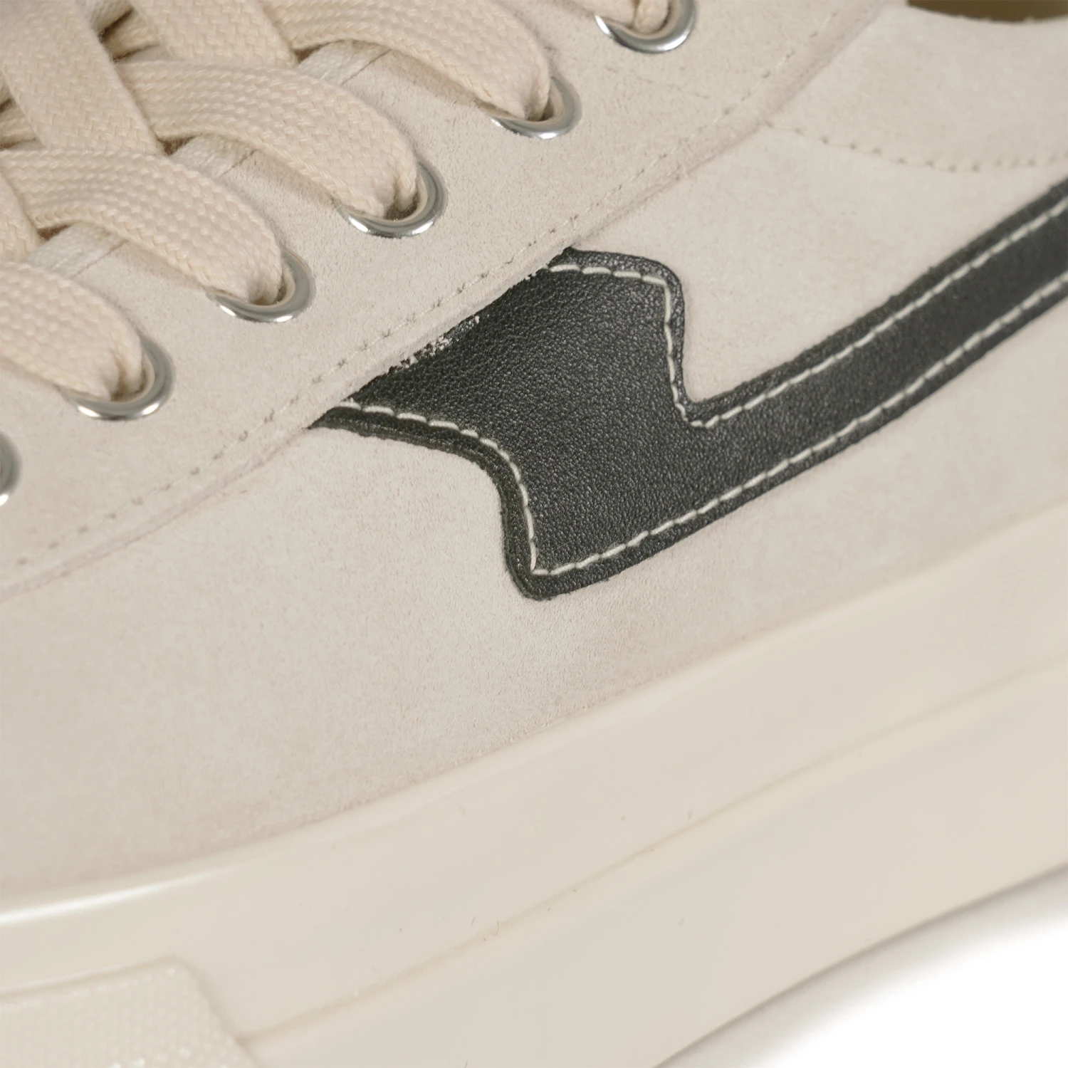 Stepney Workers Club Dellow S-Strike Suede - Ecru/Black 4 Stepney Workers Club Dellow S-Strike Suede - Ecru/Black - Image 4