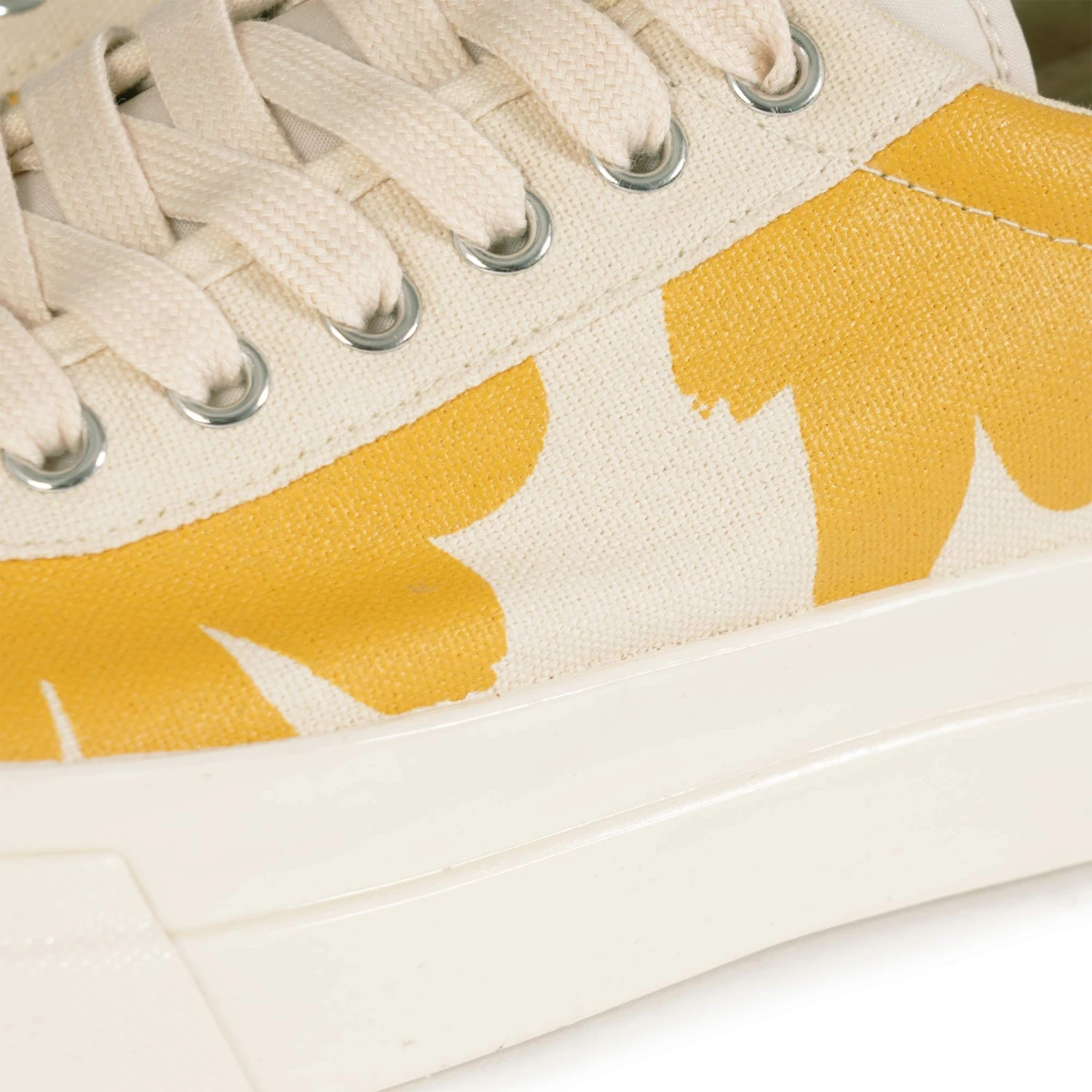 Stepney Workers Club Dellow Shroom Hands - Ecru/Honey 5 Stepney Workers Club Dellow Shroom Hands - Ecru/Honey - Image 5